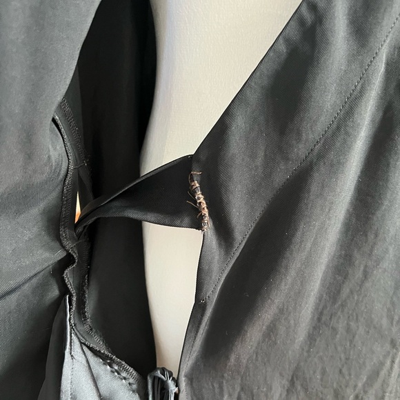 Everlane wrap dress - black size 8 - Picture 7 of 7